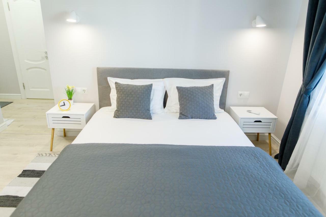 Apart-Hotel "Lavina" Soumy Extérieur photo